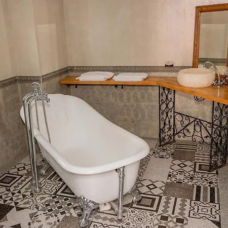 Senator Hotel 3*