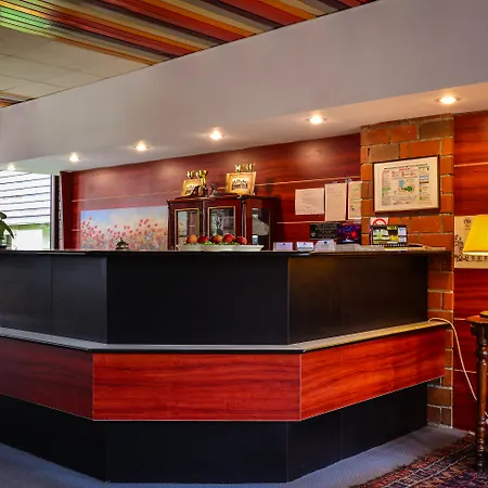 Hotel Senator 3*